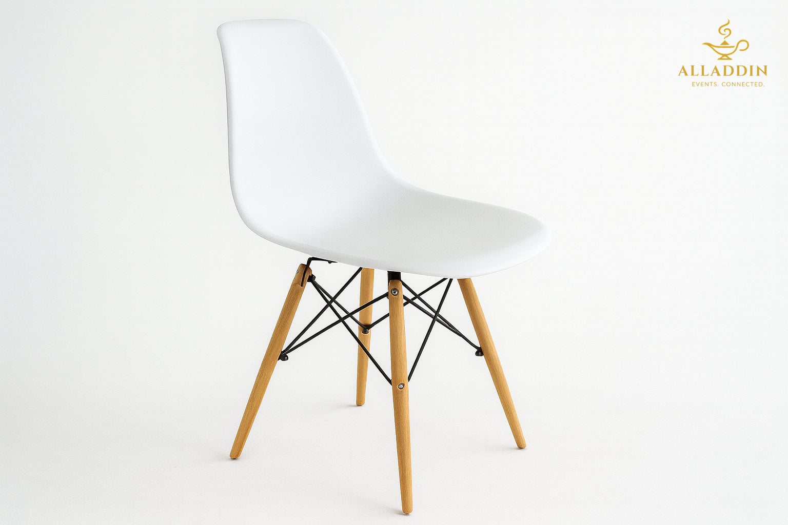 Scandinavian Chair - White